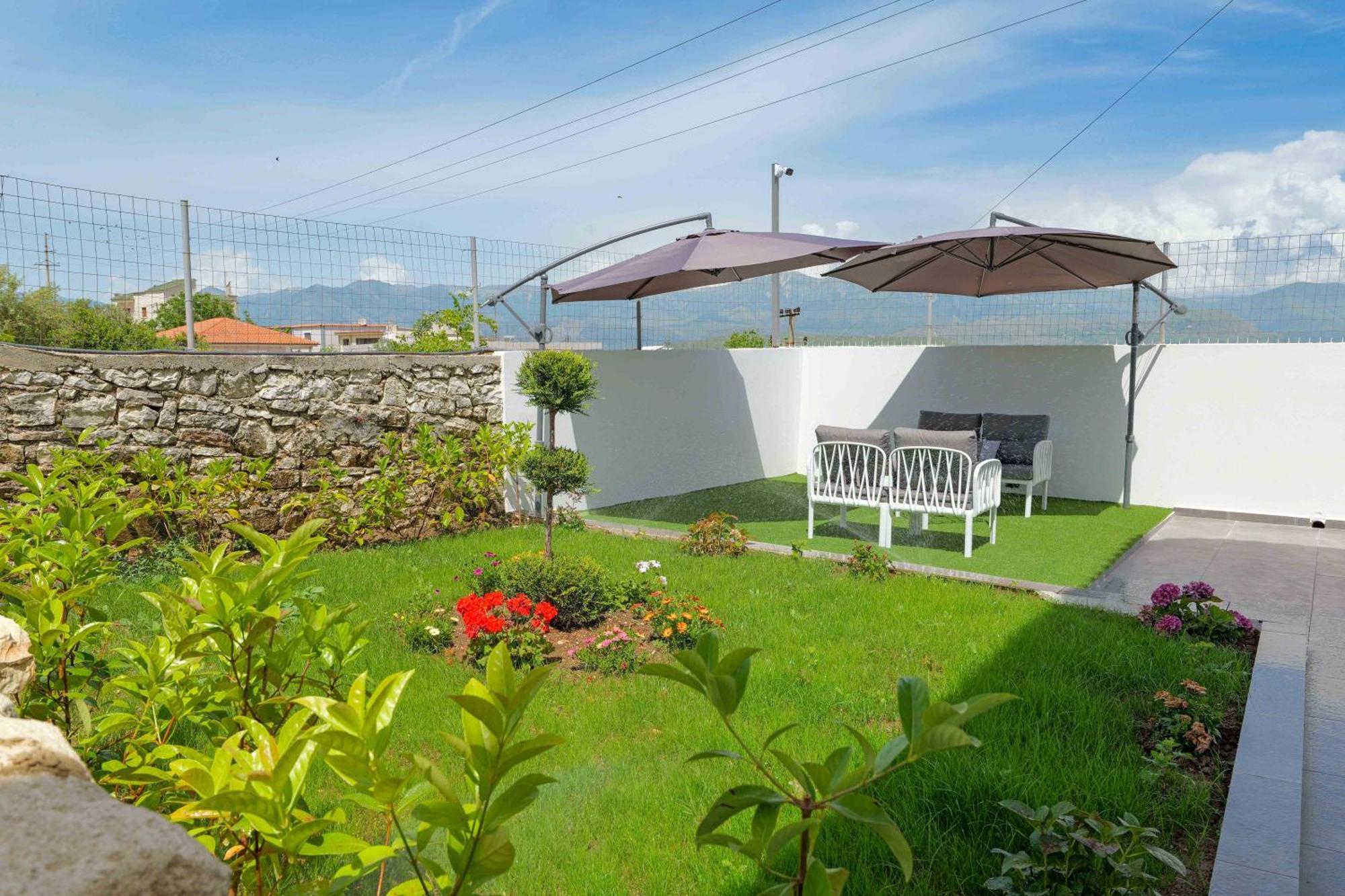 Philoxenia Apartments Saranda Buitenkant foto